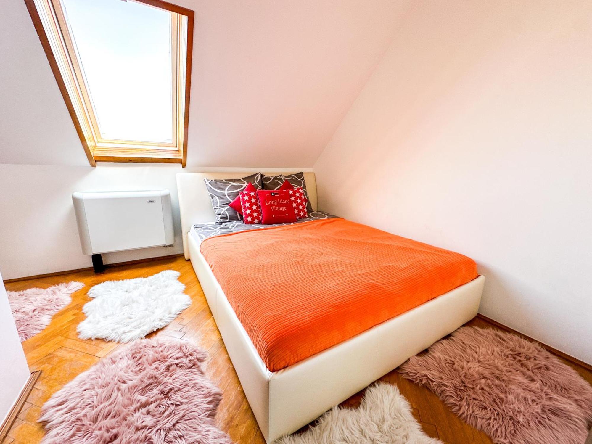 Aranyeso Apartmanhazak No.1 Balatonalmádi Buitenkant foto