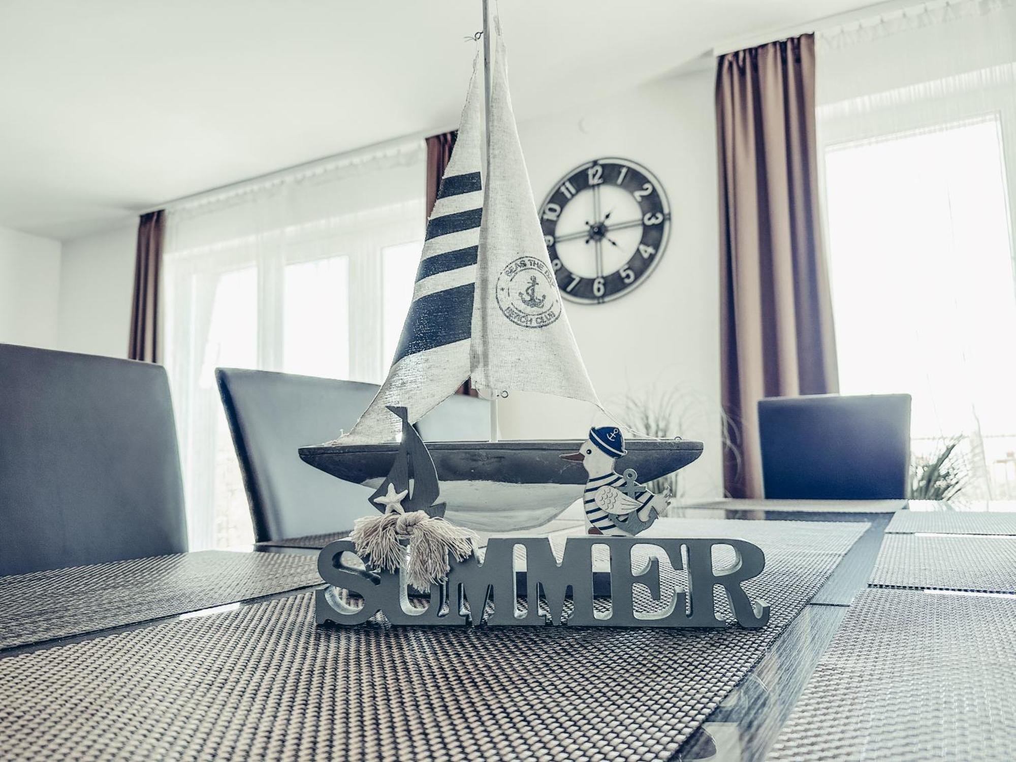 Aranyeso Apartmanhazak No.1 Balatonalmádi Buitenkant foto